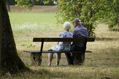 ældre kvinder|Over 40.000 gratis billeder for Ældre Dame og Ældre